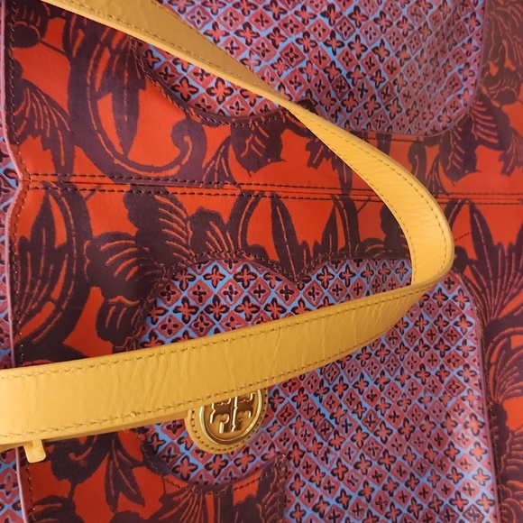 Oh Tory ♥️ - Picture 10 of 10